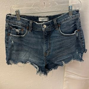 Abercrombie & Fitch | High Rise Jean Shorts